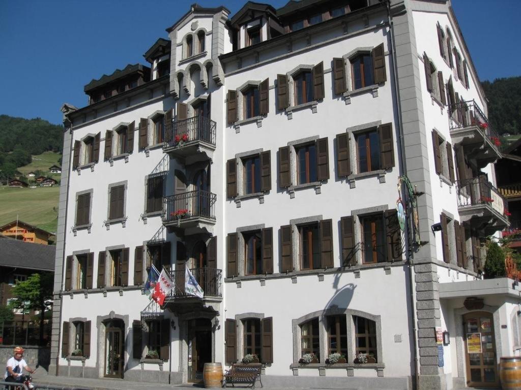 Auberge De La Bourgeoisie Troistorrents Εξωτερικό φωτογραφία